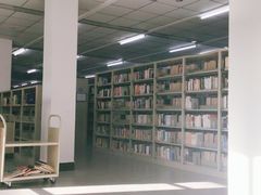 -三亚市图书馆