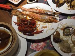 -四海一家自助餐(益田假日广场店)