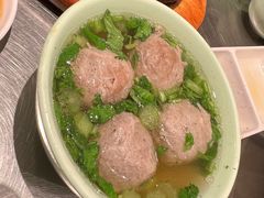 -潮界(LU·ONE凯德晶萃广场店)