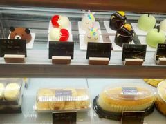 -BONBON BAKERY