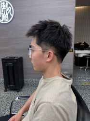 -川和潮人