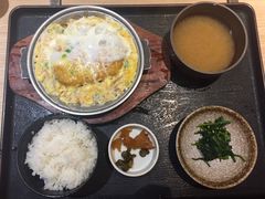 煮猪排定食-歌行灯日本料理(伊势丹店)