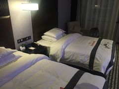 -乌鲁木齐百世昌龙泉酒店(大巴扎店)