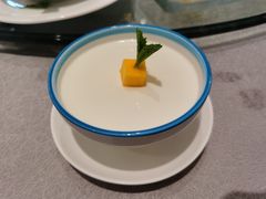 人气奶冻-汤臣·空中餐厅·严选粤菜(石湾世博广场店)