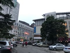 -河南省体育场馆中心游泳馆