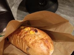 -星巴克臻选(南京金茂览秀城店)