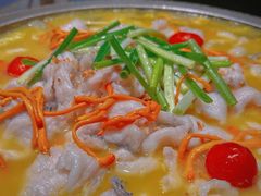 -山城外·非遗酸菜鱼(蜀都万达店)
