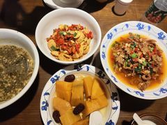 -八碗湘长沙市井菜(坡子街店)