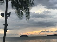 -Sunset Bar(丹绒亚路香格里拉店)