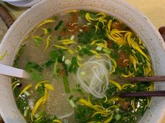 -桥香园云南过桥米线(金马碧鸡店)