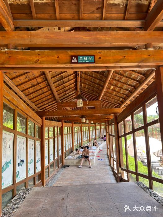 汤泊温泉度假村图片