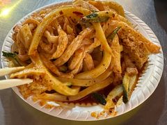 -正宁路小吃夜市