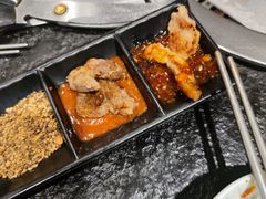 -烤路里·韩国品质自助烤肉(石路天虹4号店)