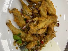 椒盐小鱼-魏四小鱼锅贴王