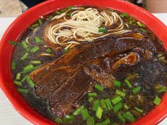 大肉面-小龙大肉面馆