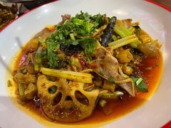 -冯烫烫跷脚牛肉·川菜小馆(武胜西街店)