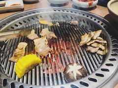 -牛信亭韩国料理·炭火烤肉(紫藤路店)