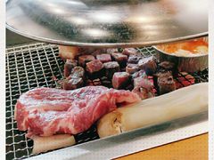 -肉甲韩国木炭烤肉(新壹街1店)
