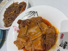 蹄花焖藕-刘胖子家常菜·蹄花焖藕(中南店)
