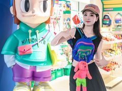 -燕莎奥特莱斯购物中心