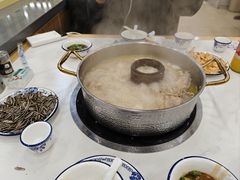 -朴小妹人参鸡汤火锅(长白山万达店)
