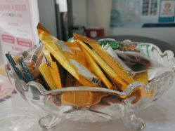 -咪咪比基尼脱毛专业店