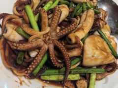 五花肉烧笔管-良友·海鲜青岛菜(五四广场店)