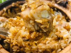 排骨腊肠煲仔饭-兴记菜馆