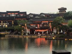 -茅山东方盐湖城景区