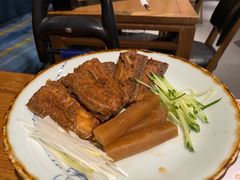 娄府酥骨带鱼-娄三少春饼·烤鸭(合生汇购物中心店)