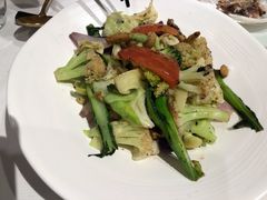黑松露椰子油炒杂菜-闻见中国海南菜(K11店)