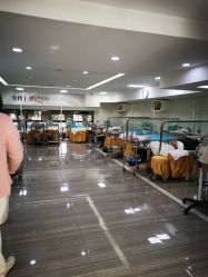 -痘博士昆明·国际祛痘领跑品牌