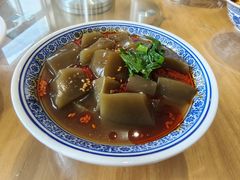 -蓝田九大碗民俗食府(蓝田店)