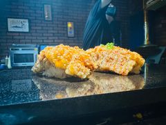 酥皮鹅肝寿司-昊·来了寿司(台湾街店)