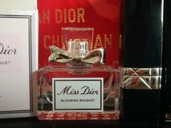 -Dior迪奥(上海世茂广场店)