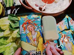 -三人行骨头王火锅(长寿店)