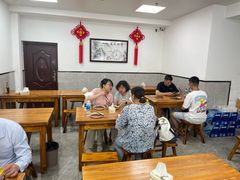 -何记酿皮店(西流湾店)