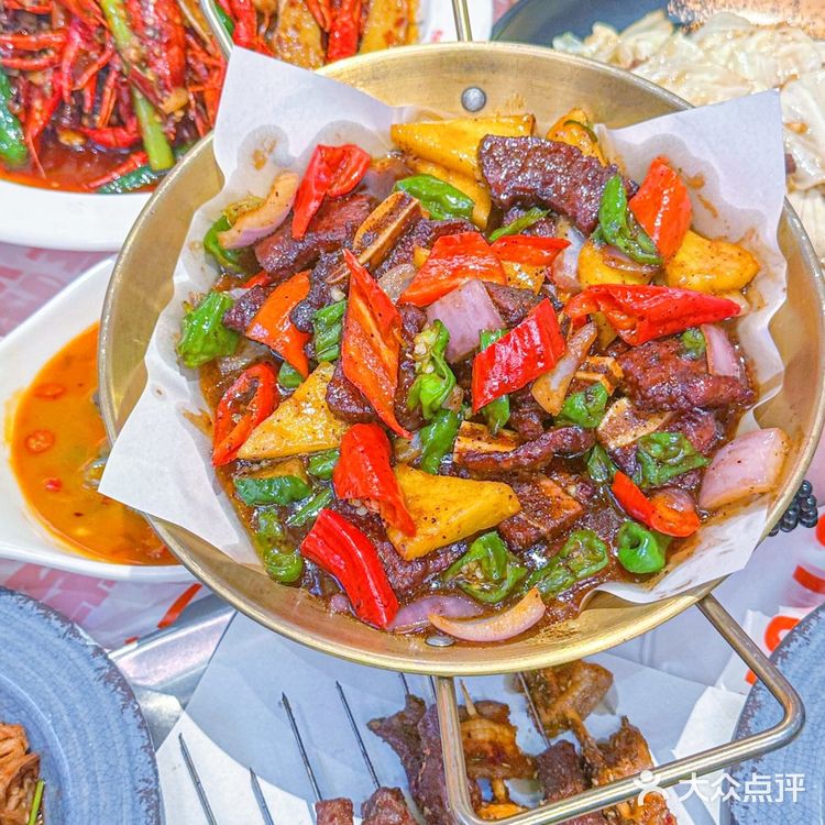 它在景德镇真的没有对手。。。。。😅