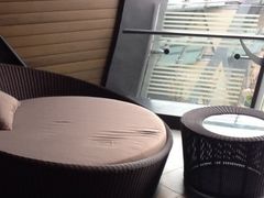 -上海滴水湖皇冠假日酒店