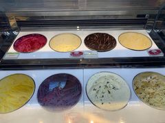 哈根达斯-亚马逊环球美食百汇(新城吾悦广场店)