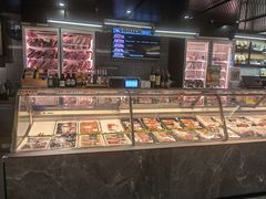 面包甜点陈列柜-MEAT MATE 鲜食肉铺(凤凰汇·里巷店)