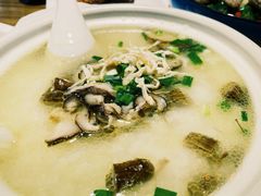-二孃鸡爪爪(东风路总店)