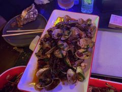 -路边边.炒菜烧烤.音乐餐厅(良乡长虹店)