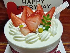 -花花卷卷·鲜食蛋糕(静安久光百货店)