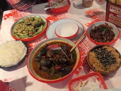 -老闵田螺馆·南昌市井菜·特色小吃(总店)