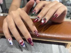 -艾珂·美甲美睫