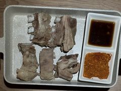 手抓羊排-耶里夏丽·新疆菜·28年喀什老馆(田林东路店)