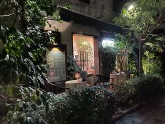 -默迹咖啡馆