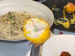 -MONICH牛排融合餐厅(和义大道购物中心店)