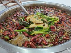 -乡土特色.冷锅鱼.牦牛肉汤锅